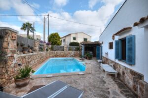 1040_Angela Polowinski (34)_tonemapped