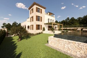 05 - Cala Figuera - Piscina + edifici_Post_tonemapped